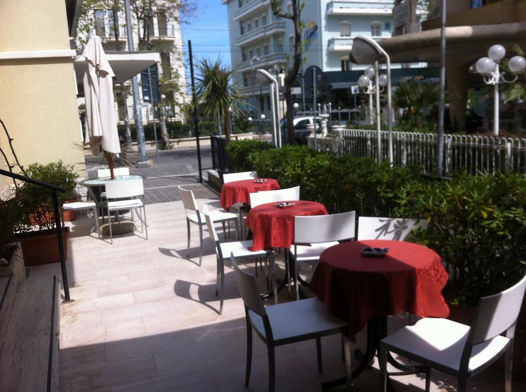 Oxford Hotel Rimini Ngoại thất bức ảnh
